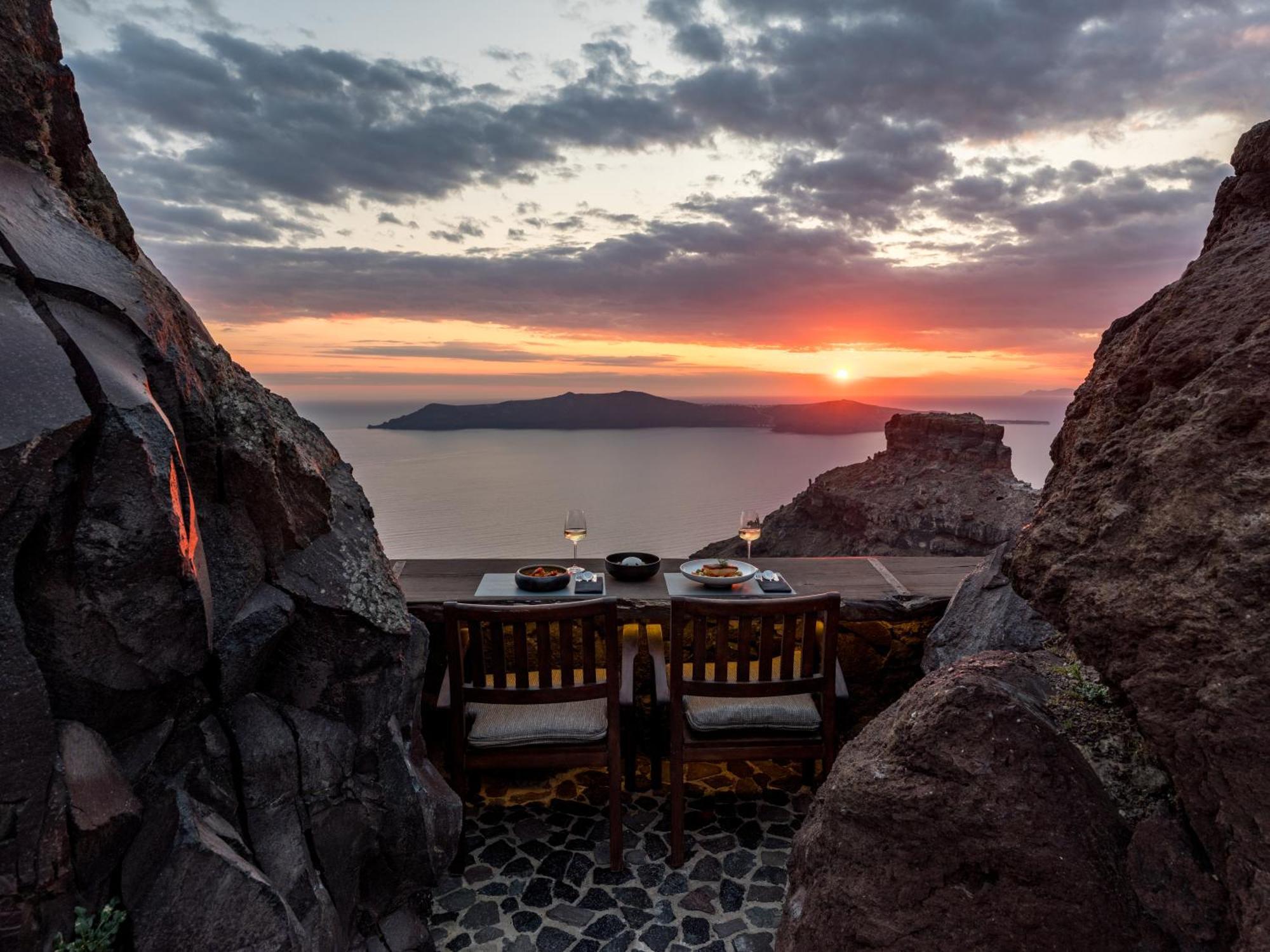 Honeymoon Petra Villas (Adults Only) Imerovigli  Ngoại thất bức ảnh